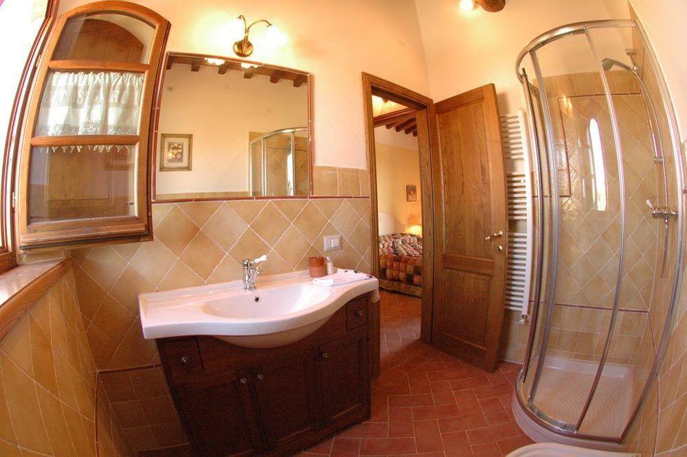 Готель Casa Vacanze San Regolo Гайоле-ін-К'янті Екстер'єр фото